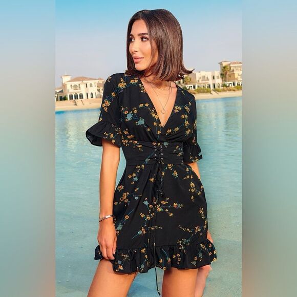 NWT BLACK FLORAL CORSET SWING DRESS - Picture 1 of 6